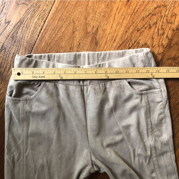 Joh Beige Suede Pants with Floral Lined Pockets - Size M - elastic waistband - Picture 4 of 7